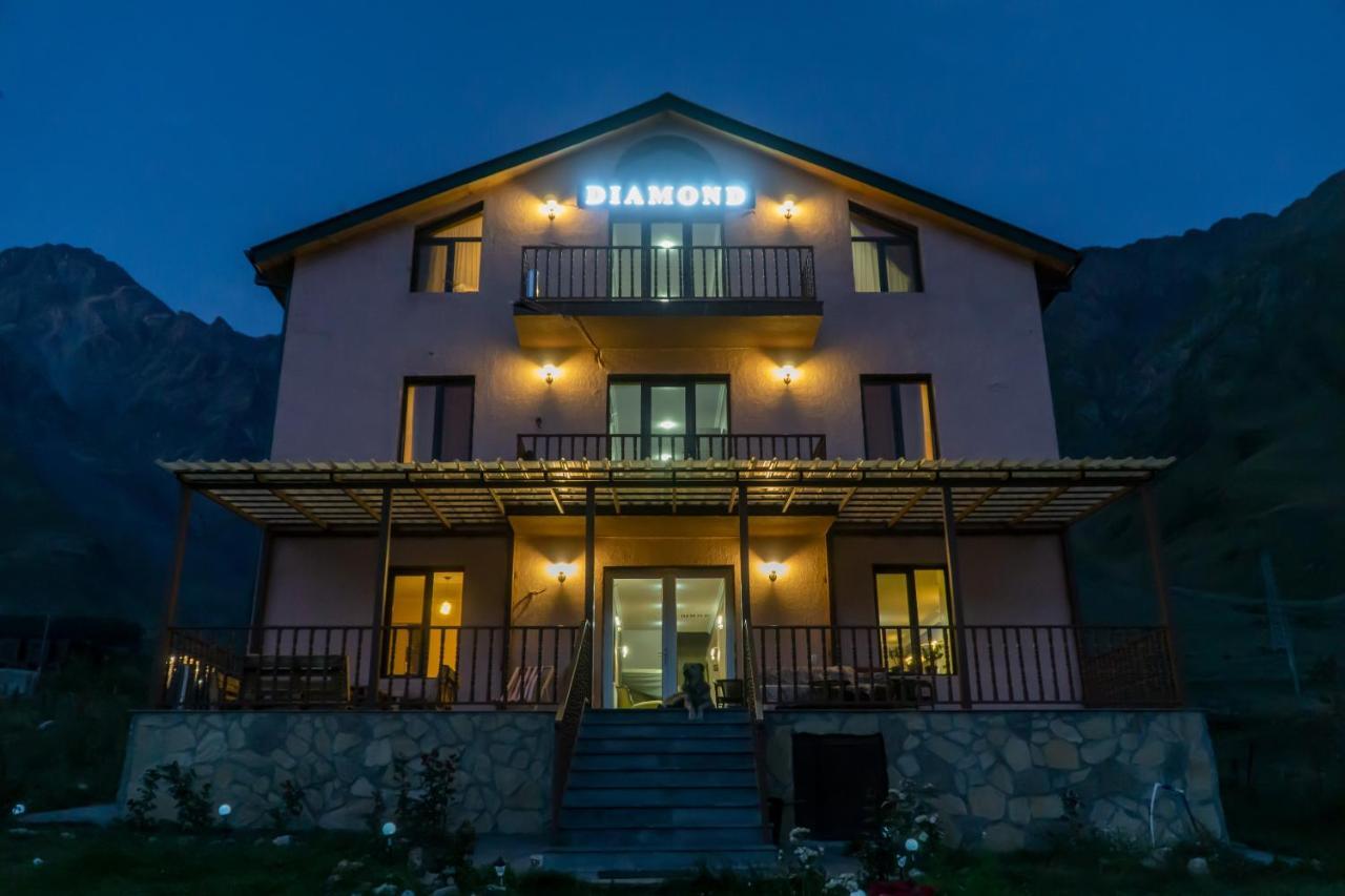 Hotel Diamond Kazbegi Stepantsminda Exterior foto